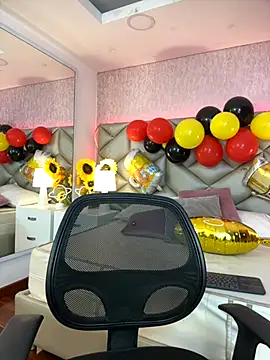 Snapshot of Brenda_Garcia chatting on 10/01/25, 03:23 Brenda Garcia online show from 10/01/25, 03:23