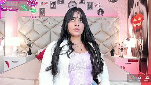 Snapshot of Brenda_Garcia chatting on 10/29/25, 08:32 Brenda Garcia online show from 10/29/25, 08:32