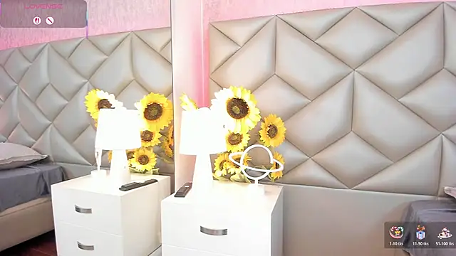 Snapshot of Brenda_Garcia chatting on 12/01/25, 08:36 Brenda Garcia online show from 12/01/25, 08:36