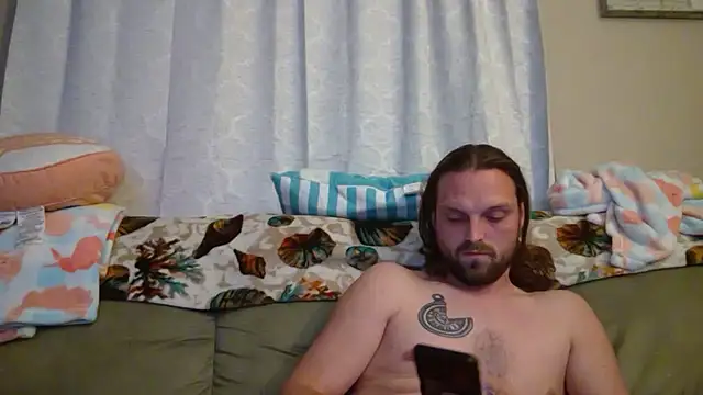 Snapshot of VitaminDrewFl chatting on 04/02/26, 02:53 VitaminDrewFl online show from 04/02/26, 02:53