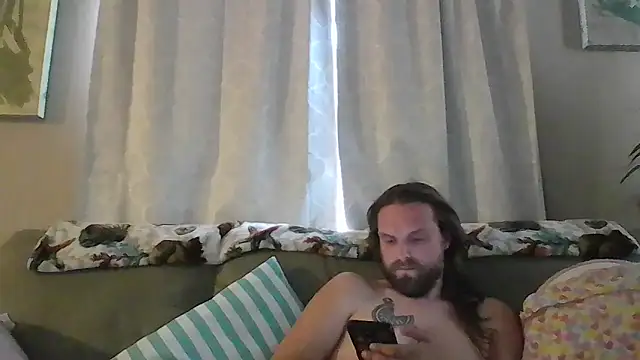Snapshot of VitaminDrewFl chatting on 05/23/26, 12:20 VitaminDrewFl online show from 05/23/26, 12:20