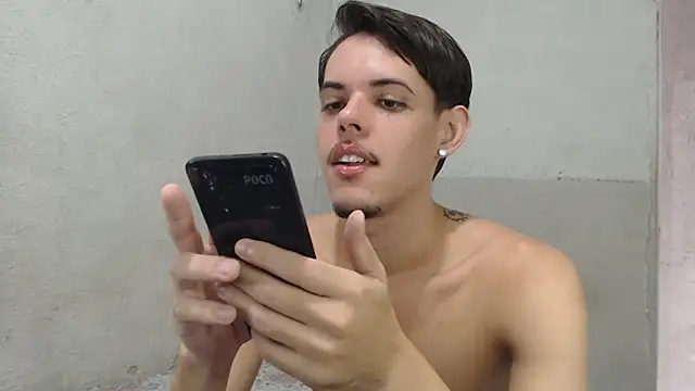 MicaelRian69 online show from 06/28/26, 05:41