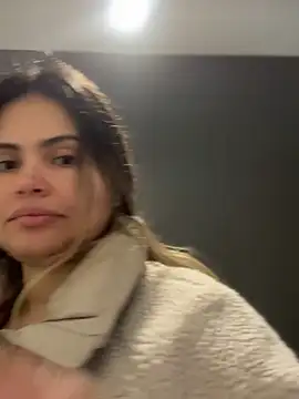 Snapshot of melanny10 chatting on 03/15/25, 01:18 melanny10 online show from 03/15/25, 01:18