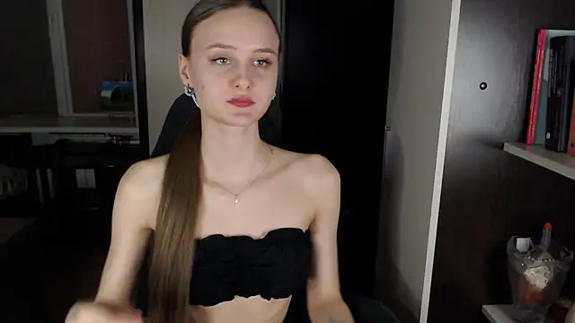  Sansa stark  online show from 03/01/25, 02:44