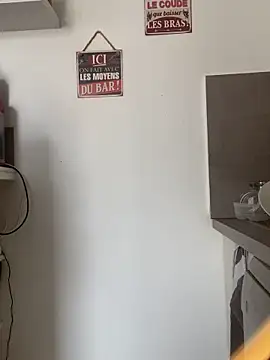 Snapshot of Luccreccia_ chatting on 10/09/25, 10:13 Luccreccia  online show from 10/09/25, 10:13