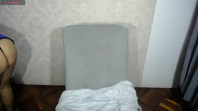 kendra  mamba online show from 12/28/24, 12:57