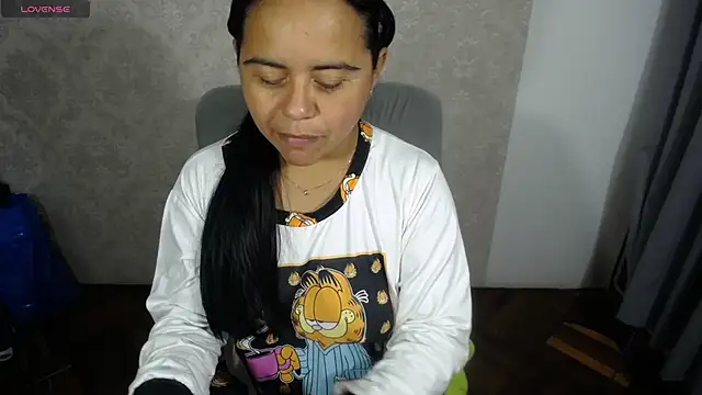 kendra  mamba online show from 12/29/24, 10:47