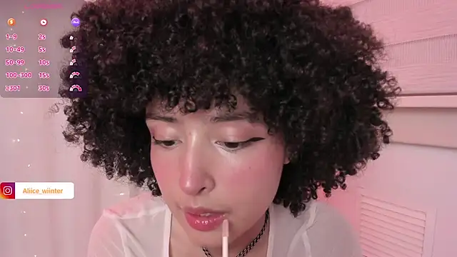 Alice winter  online show from 06/26/26, 11:09