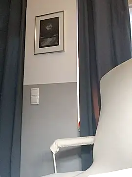 Loona-Lexxington online show from 10/07/25, 03:20