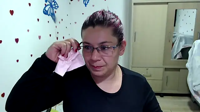 lilisa777 online show from 02/08/25, 12:17