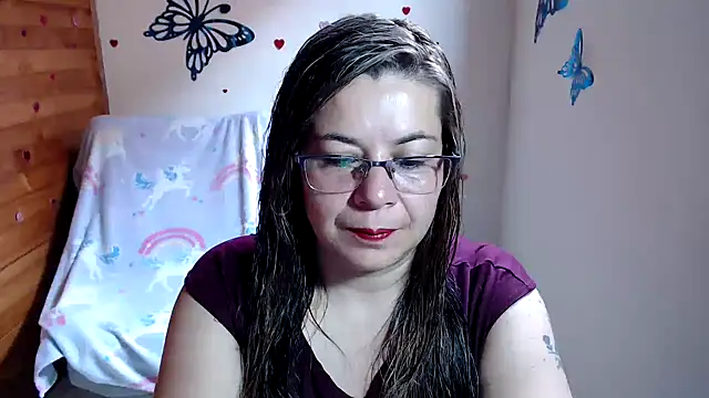 lilisa777 online show from 12/05/25, 06:48