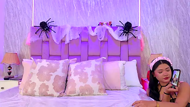 Snapshot of AmberrRosee chatting on 10/30/25, 07:58 AmberrRosee online show from 10/30/25, 07:58