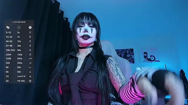 Snapshot of satanbabee chatting on 04/11/26, 12:15 satanbabee online show from 04/11/26, 12:15