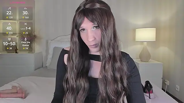 Snapshot of valeriasecret chatting on 10/21/25, 12:06 valeriasecret online show from 10/21/25, 12:06