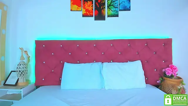 Ruth harvey  online show from 09/19/25, 01:12