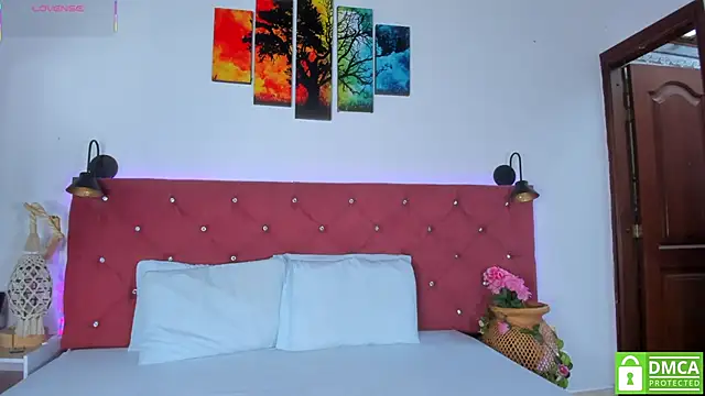 Ruth harvey  online show from 10/08/25, 01:09