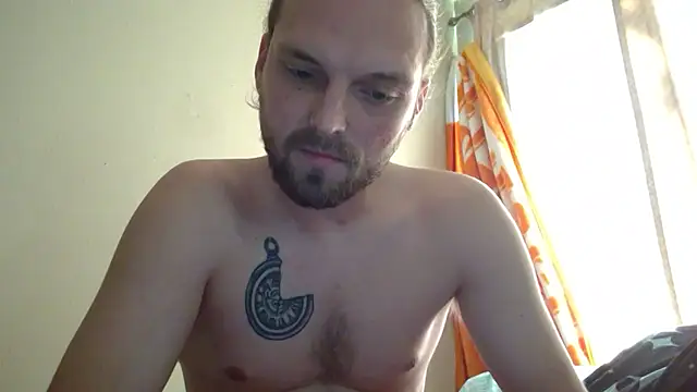 VitaminmanFL online show from 01/04/25, 01:10