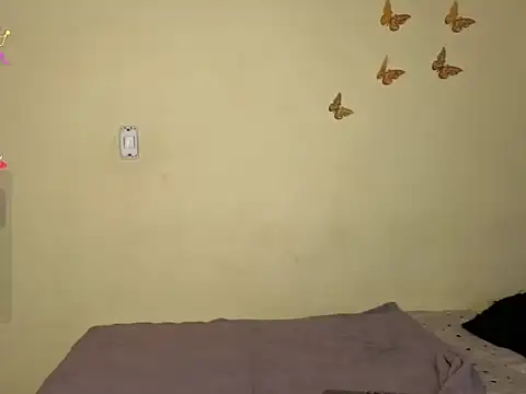 lizzy jooss online show from 07/26/26, 07:54