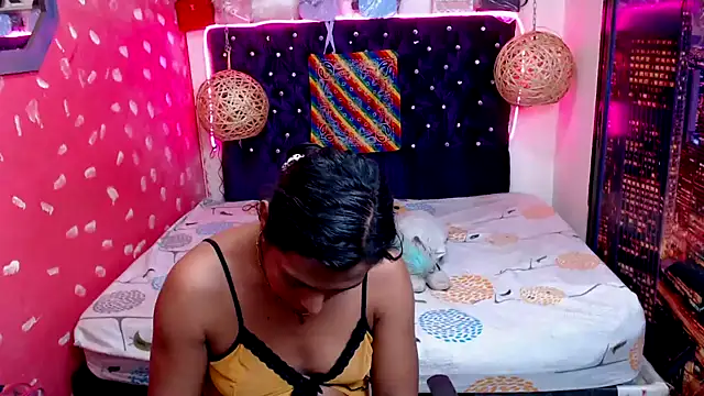 EmilyTsSweet online show from 01/30/25, 02:25