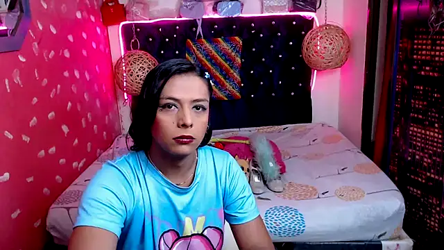 EmilyTsSweet online show from 02/04/25, 05:12