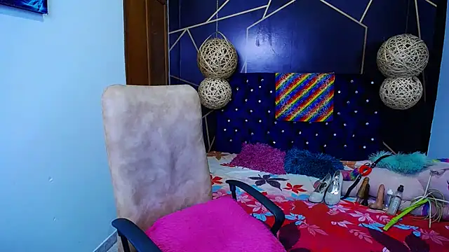 EmilyTsSweet online show from 03/12/25, 05:07