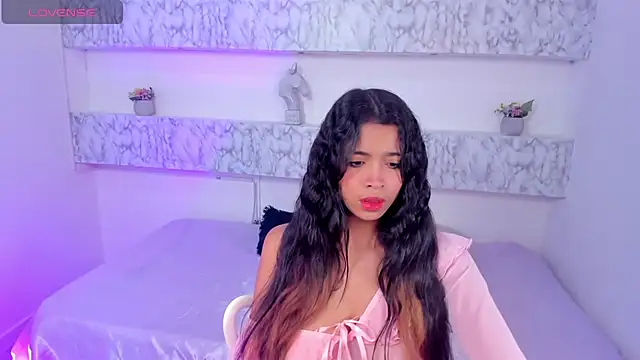 Ashleycooper21 online show from 01/18/25, 12:35