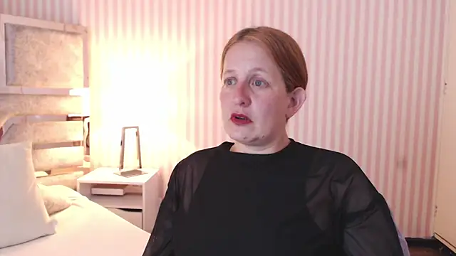 ViioletaMora online show from 02/04/25, 01:56