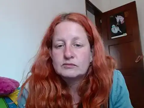 ViioletaMora online show from 10/10/25, 07:57