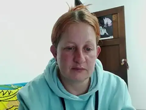 ViioletaMora online show from 10/22/25, 07:41