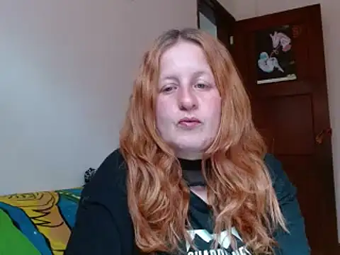 Snapshot of ViioletaMora chatting on 11/30/25, 08:24 ViioletaMora online show from 11/30/25, 08:24