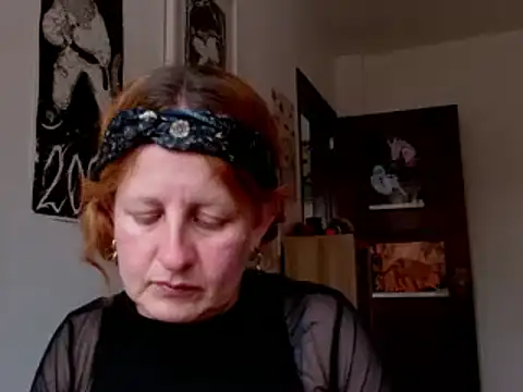 Snapshot of ViioletaMora chatting on 03/27/26, 06:18 ViioletaMora online show from 03/27/26, 06:18