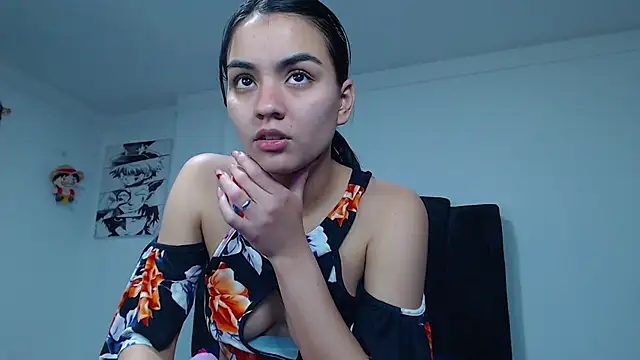 Snapshot of Ariel_Zeo1 chatting on 12/14/25, 08:35 Ariel Zeo1 online show from 12/14/25, 08:35
