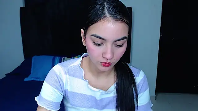 Snapshot of Ariel_Zeo1 chatting on 03/26/26, 07:19 Ariel Zeo1 online show from 03/26/26, 07:19
