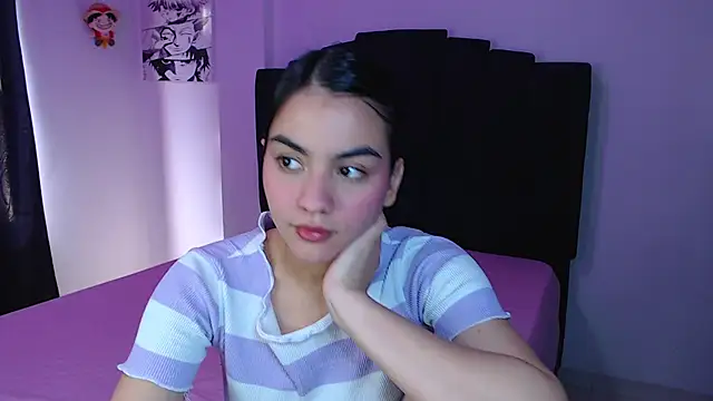 Snapshot of Ariel_Zeo1 chatting on 04/12/26, 08:36 Ariel Zeo1 online show from 04/12/26, 08:36