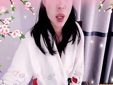 xiaoxuer online show from 12/23/24, 07:49