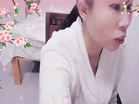 xiaoxuer online show from 03/07/25, 05:18