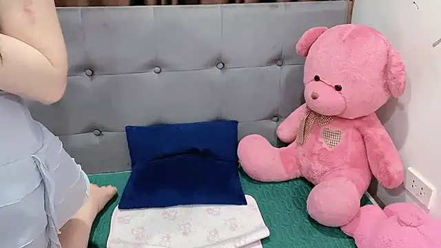 Funikio online show from 03/08/25, 06:54