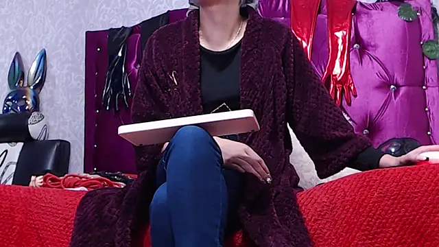 AyshaScott online show from 01/11/25, 01:22