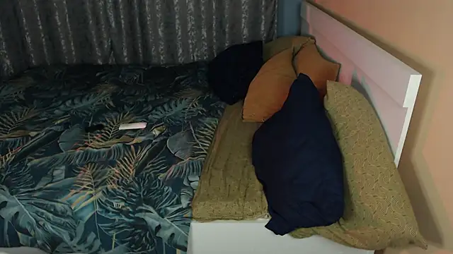 axxxturel online show from 09/14/25, 04:50