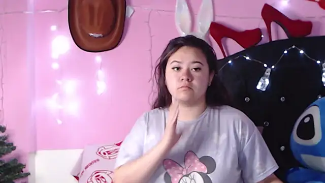 NikkiRous  online show from 12/06/24, 12:49