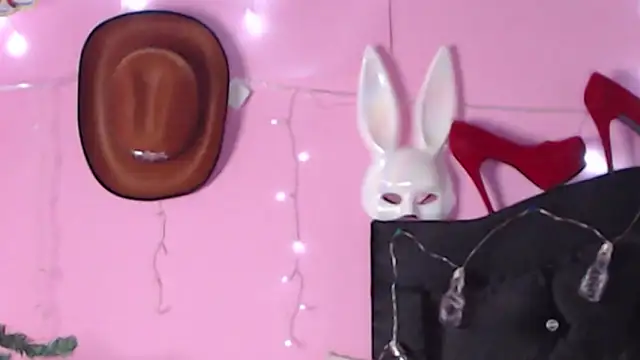 NikkiRous  online show from 12/09/24, 01:02