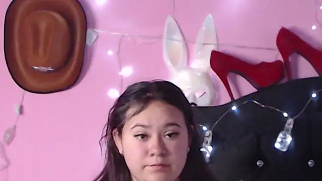 NikkiRous  online show from 12/10/24, 04:06