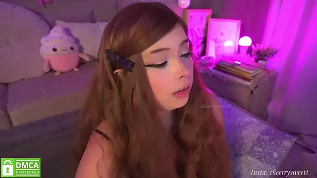 Snapshot of Cheerrysweett chatting on 12/14/25, 01:00 Cheerrysweett online show from 12/14/25, 01:00