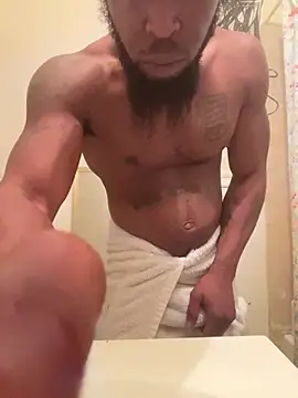 Snapshot of RickyPokeHer chatting on 03/21/25, 04:39 RickyPokeHer online show from 03/21/25, 04:39