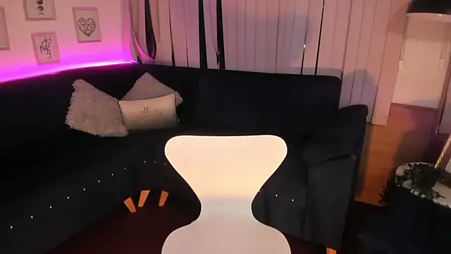 cami cruzz online show from 12/17/24, 11:16