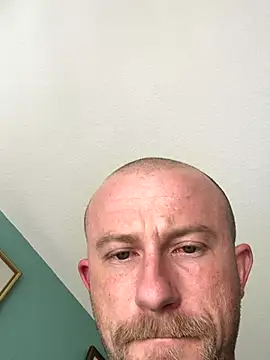 BIGWHITECOCKDOC36 online show from 10/27/25, 09:30