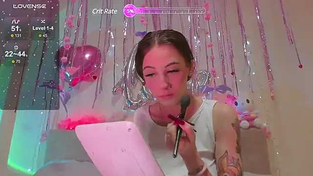 Snapshot of MelodyElf chatting on 02/20/25, 04:14 MelodyElf online show from 02/20/25, 04:14