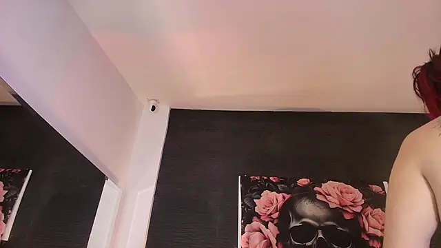 EvaaFoxxy1 online show from 06/24/26, 12:04