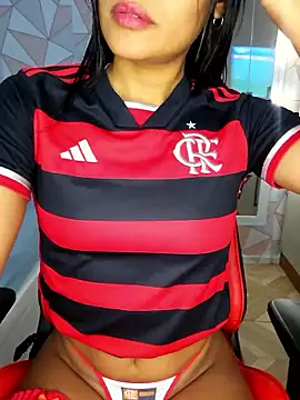 moreninhasilva online show from 10/15/25, 10:32