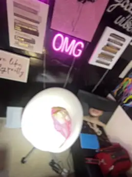 SarahStarr2020 online show from 02/22/25, 04:30